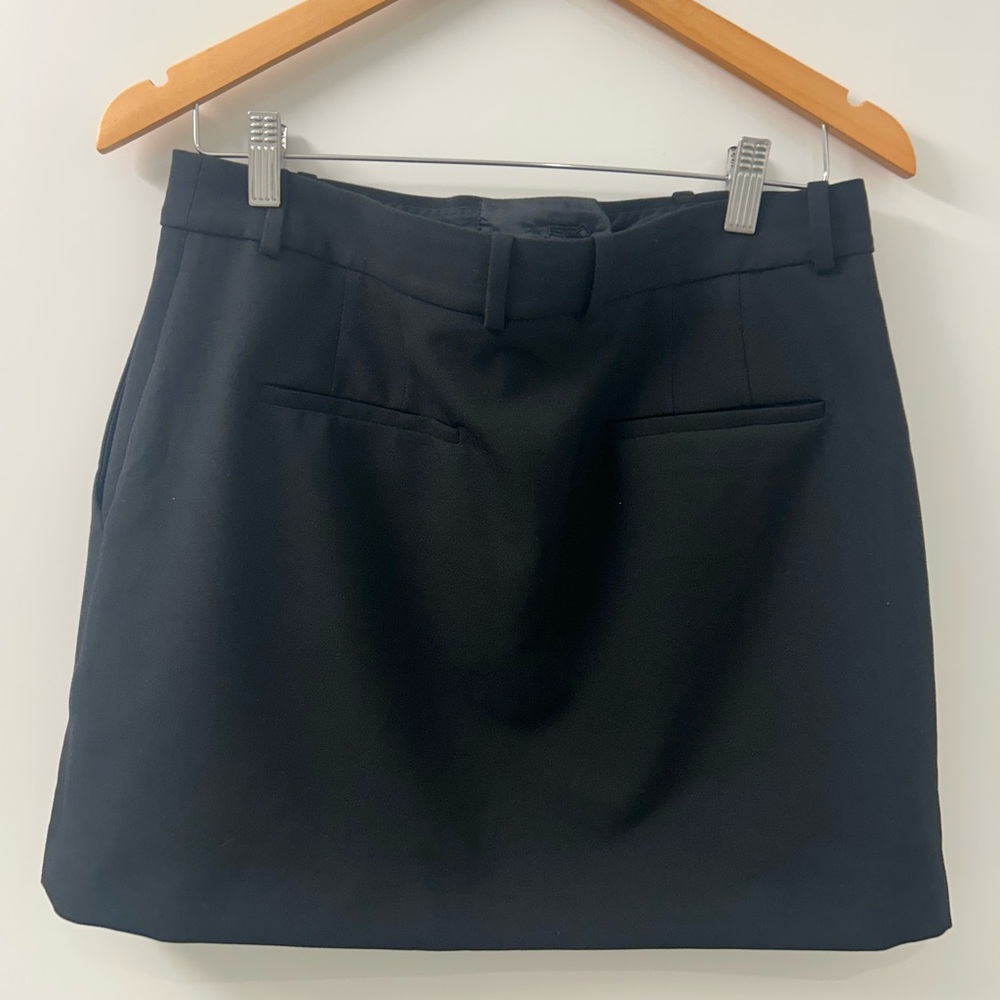 Aritzia Black Midi Skirt - Picture 2 of 2